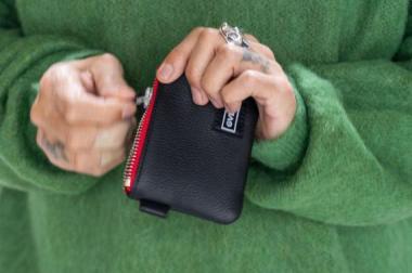 【予約商品】GAVIAL / leather pouch