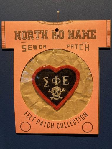 North No Name　FELT PATCH (Heart)