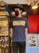 EDWARD LOW / ”BANNER” Tee (NVY)