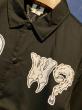 EDWARD LOW ”LOW?” COACH JACKET (BLACK)