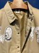 EDWARD LOW ”LOW?” COACH JACKET (BEIGE)