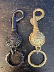 GLAD HAND / BOTTLE OPENER KEY RING "HAT"