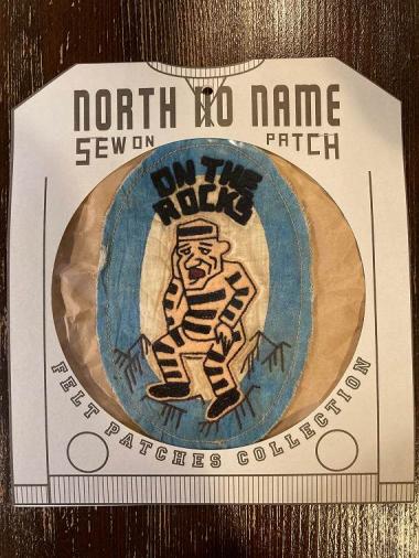 North No Name　FELT PATCH (ON THE ROCKS)